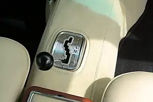 Used 1968 Mercedes-Benz 280SL Pagoda Black - Interior and Exterior details 19