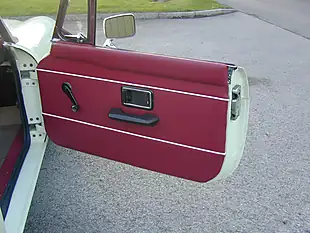 Used 1968 MG Mgb Chrome Bumper Roadster White - Interior and Exterior details 13