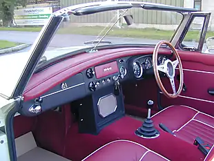 Used 1968 MG Mgb Chrome Bumper Roadster White - Interior and Exterior details 14