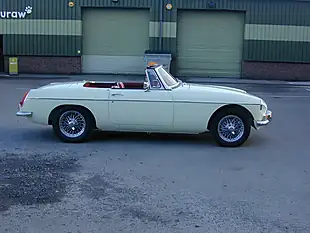 Used 1968 MG Mgb Chrome Bumper Roadster White - Interior and Exterior details 2