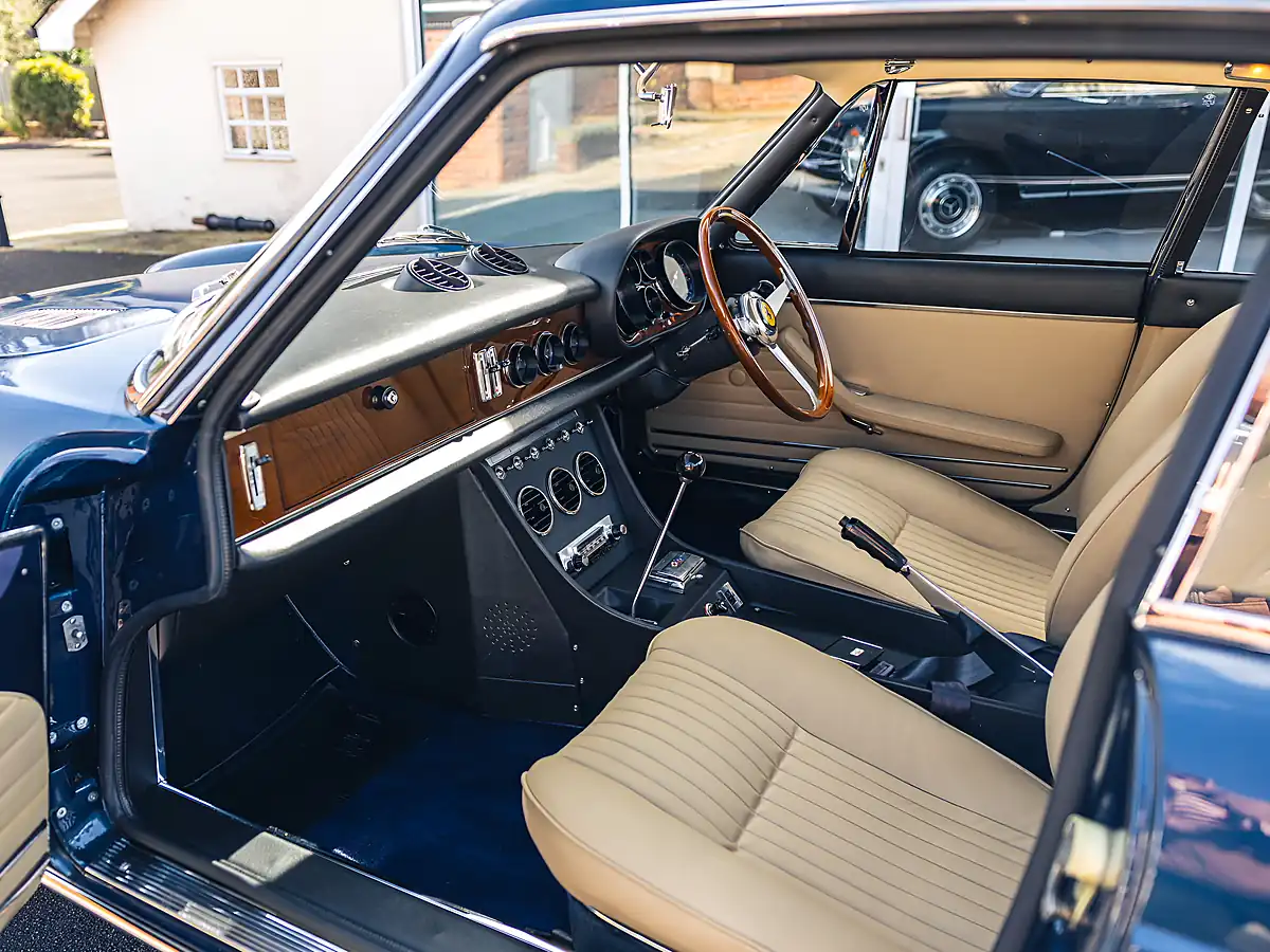 Used 1969 Ferrari 365 Gtc Blue - Interior and Exterior details 11