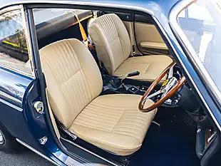 Used 1969 Ferrari 365 Gtc Blue - Interior and Exterior details 13