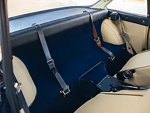 Used 1969 Ferrari 365 Gtc Blue - Interior and Exterior details 18