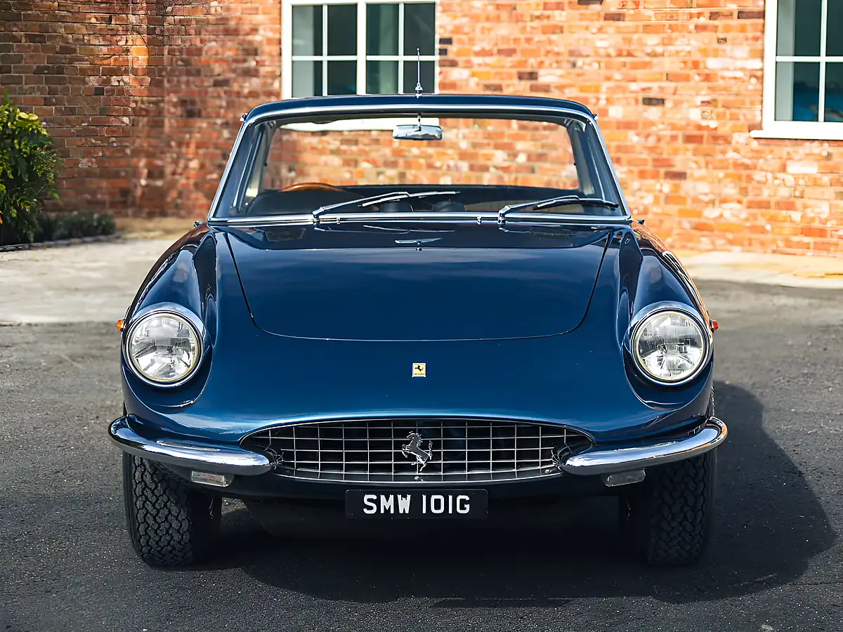 Used 1969 Ferrari 365 Gtc Blue - Interior and Exterior details 4