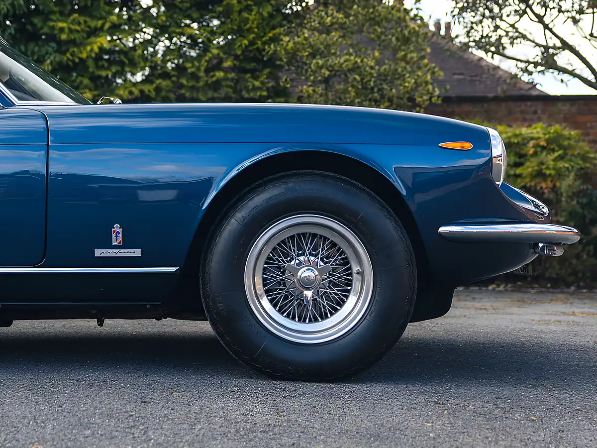 Used 1969 Ferrari 365 Gtc Blue - Interior and Exterior details 6