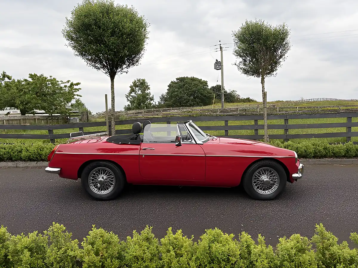 Used 1969 MG B Roadster Red - Front View