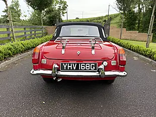 Used 1969 MG B Roadster Red - Interior and Exterior details 11