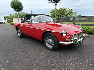 Used 1969 MG B Roadster Red - Interior and Exterior details 3