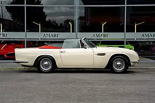 Used 1970 Aston Martin DB6 Mk Ii Volante Old English White - Interior and Exterior details 2