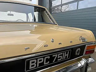 Used 1970 Ford Cortina Mk2 Amber Gold - Interior and Exterior details 15