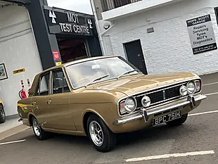 Used 1970 Ford Cortina Mk2 Amber Gold - Interior and Exterior details 19