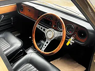 Used 1970 Ford Cortina Mk2 Amber Gold - Interior and Exterior details 8