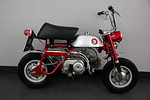 Used 1970 Honda Z50A Monkey Bike Silver - Interior and Exterior details 11
