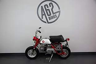 Used 1970 Honda Z50A Monkey Bike Silver - Interior and Exterior details 4