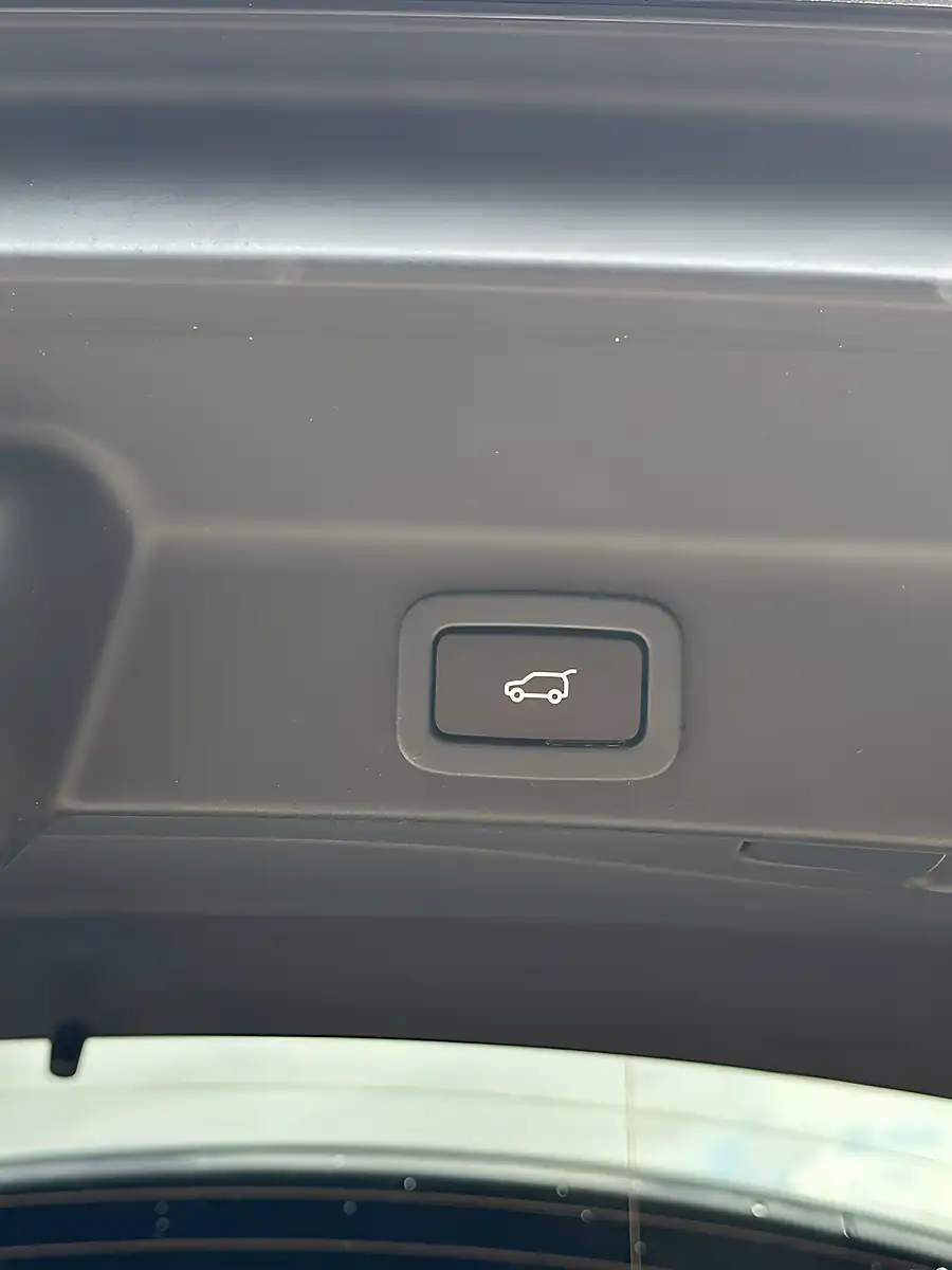 Used 1970 Jaguar F-Pace R-Sport Grey - Interior and Exterior details 11