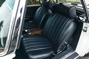 Used 1970 Mercedes-Benz 280SL Pagoda White - Interior and Exterior details 12