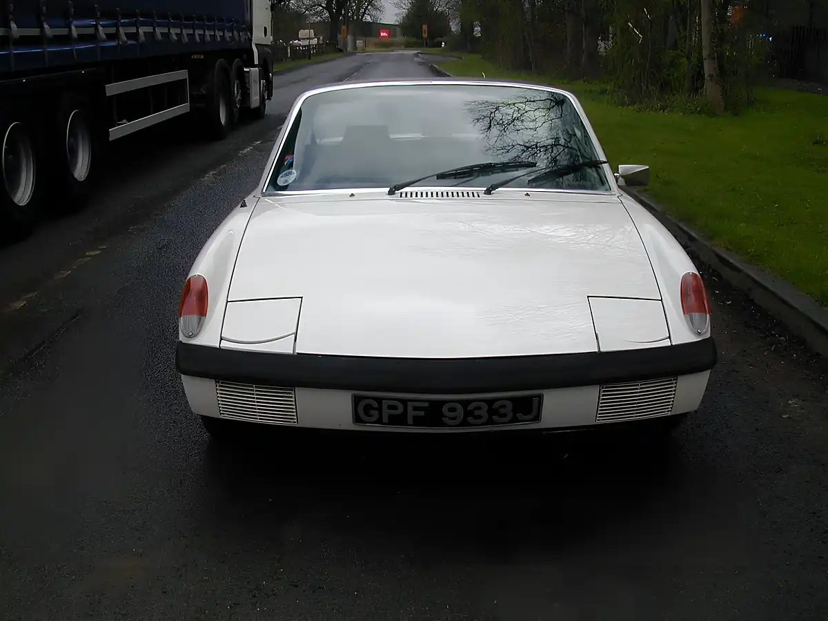 Used 1970 Porsche 914 Targa Lhd Grand Prix White - Interior and Exterior details 4