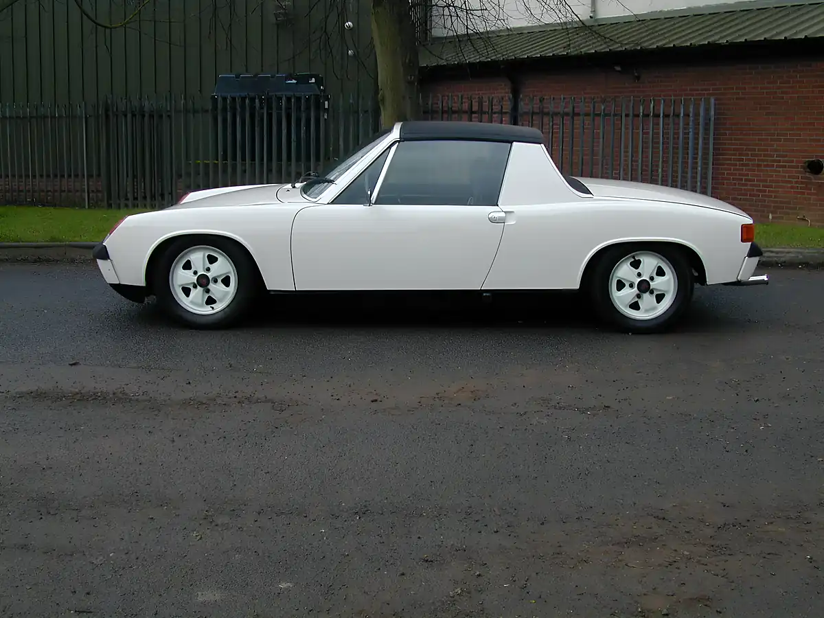 Used 1970 Porsche 914 Targa Lhd Grand Prix White - Interior and Exterior details 7