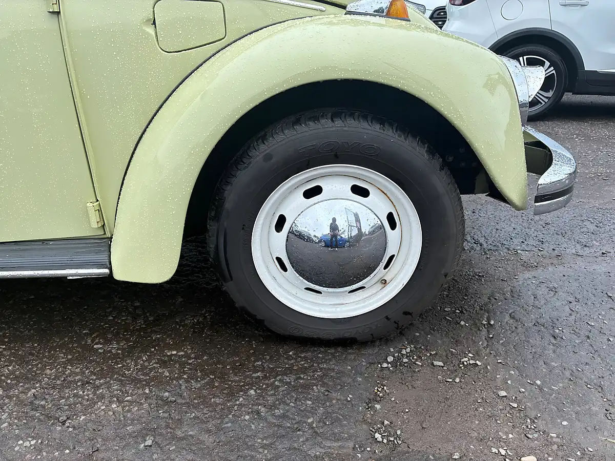 Used 1970 Volkswagen Beetle Green - Interior and Exterior details 10