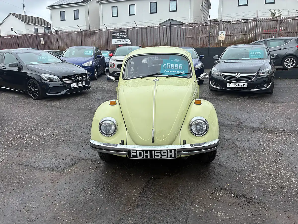 Used 1970 Volkswagen Beetle Green - Interior and Exterior details 7