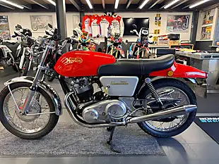 Used 1971 Norton Commando Fastback - Interior and Exterior details 3