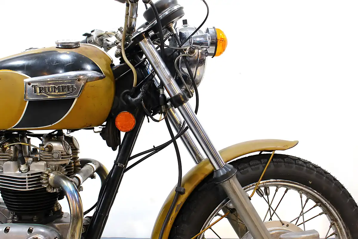 Used 1971 Triumph Bonneville T120R Brown - Interior and Exterior details 4