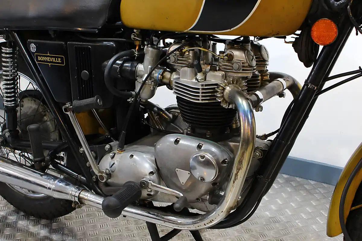 Used 1971 Triumph Bonneville T120R Brown - Interior and Exterior details 6
