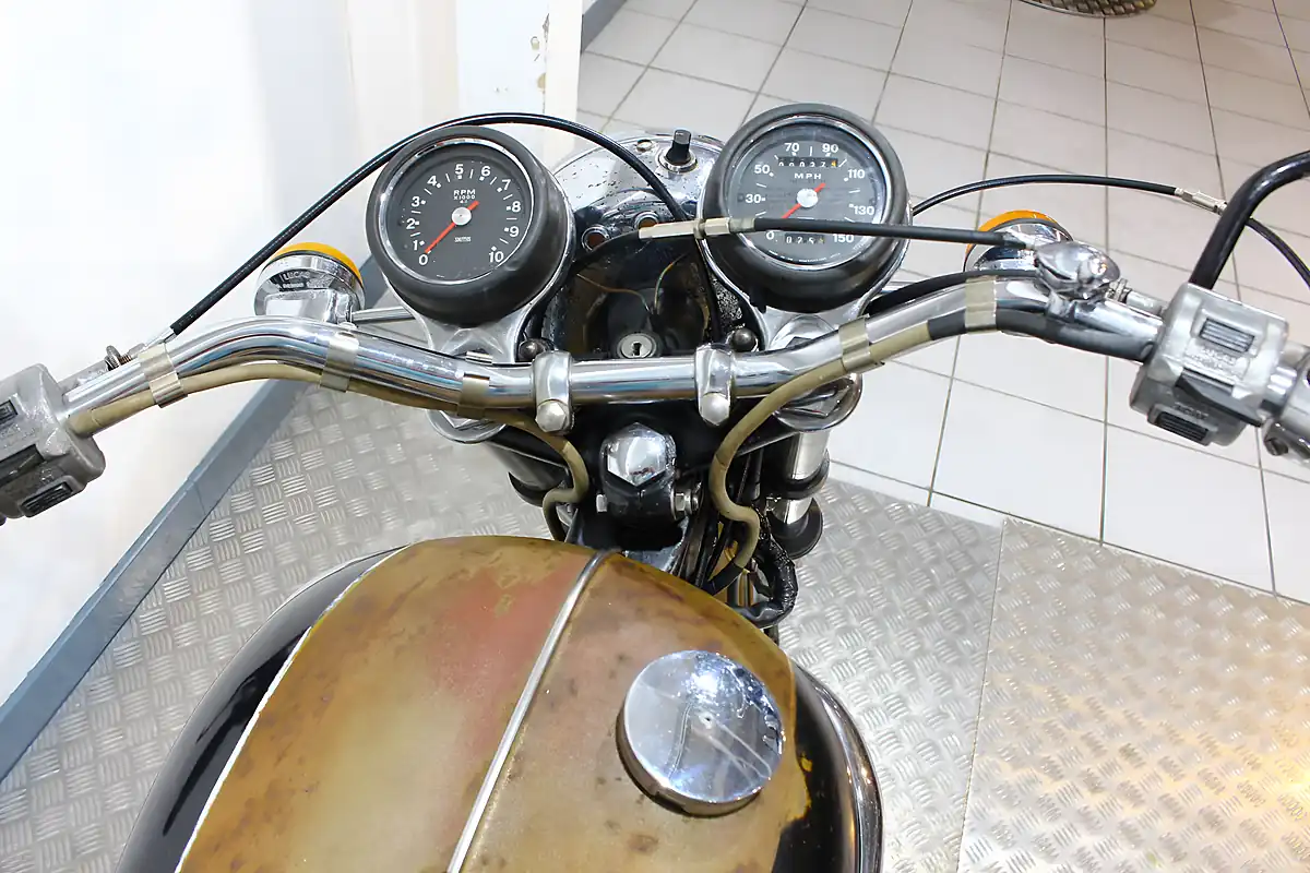 Used 1971 Triumph Bonneville T120R Brown - Interior and Exterior details 8