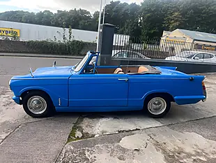 Used 1971 Triumph Herald Blue - Interior and Exterior details 8