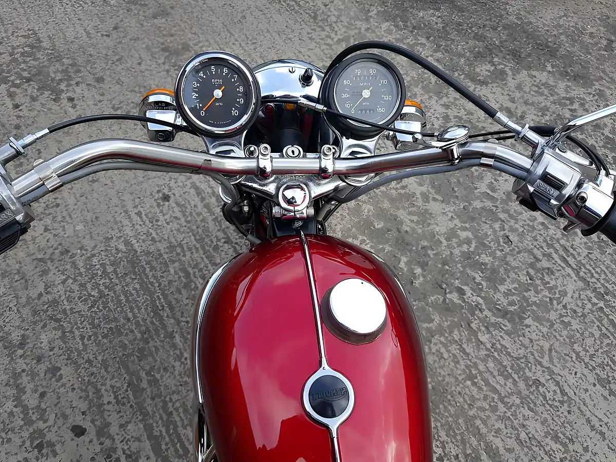 Used 1971 Triumph T120R Bonneville - Interior and Exterior details 5