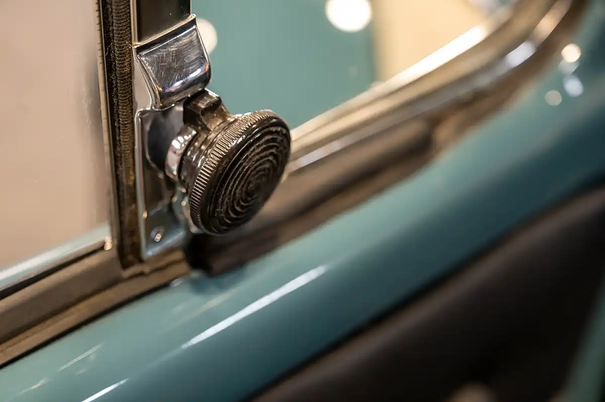 Used 1971 Volkswagen Beetle Square Window Dove Blue - Interior and Exterior details 13