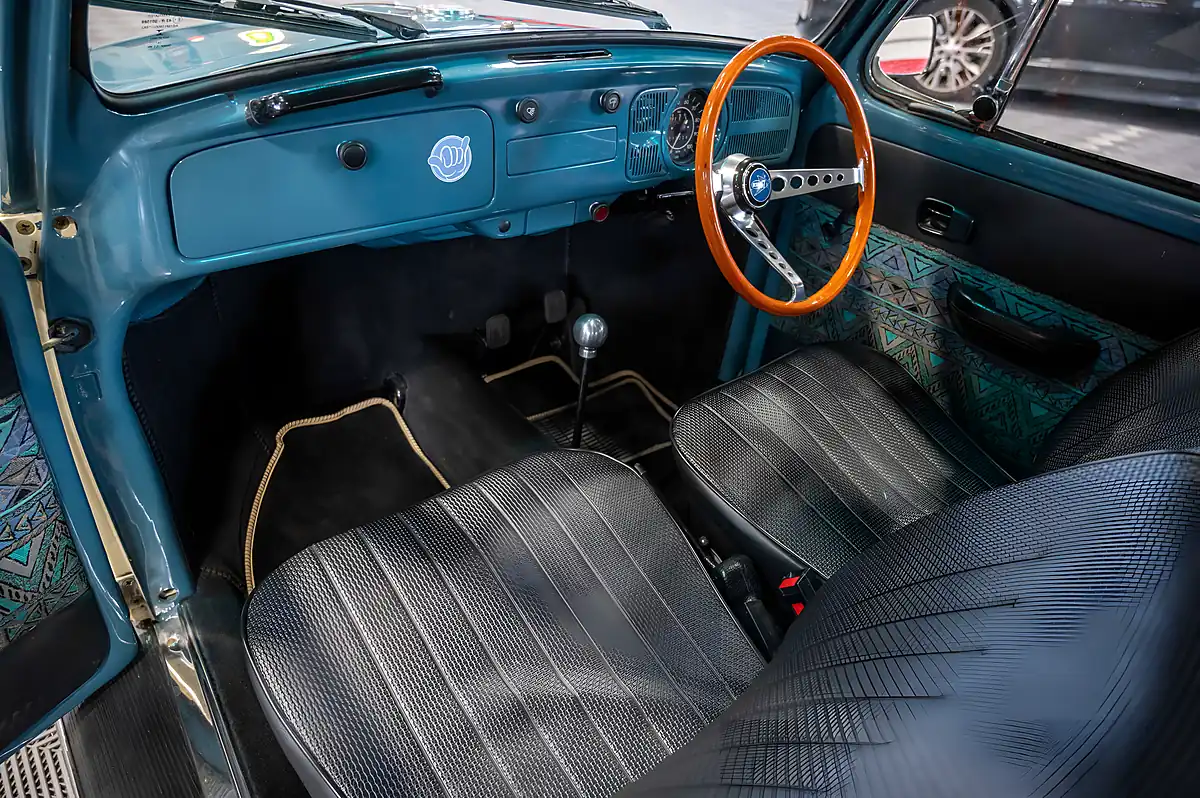 Used 1971 Volkswagen Beetle Square Window Dove Blue - Interior and Exterior details 8