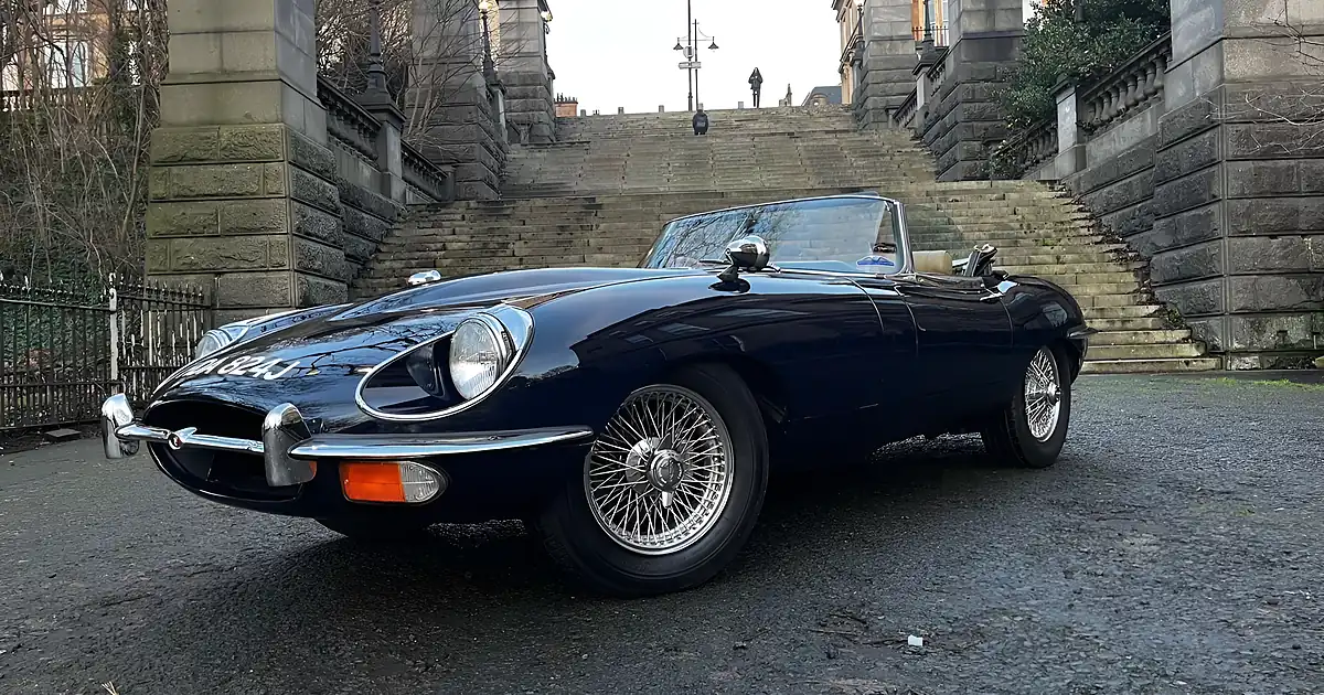 Used 1972 Jaguar E-Type Series Ii Roadster Blue - Front View