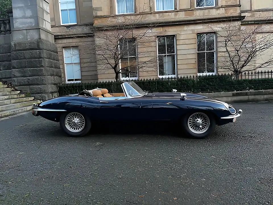 Used 1972 Jaguar E-Type Series Ii Roadster Blue - Interior and Exterior details 7