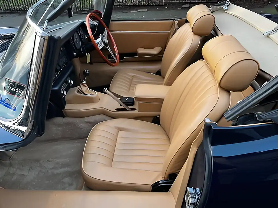 Used 1972 Jaguar E-Type Series Ii Roadster Blue - Interior and Exterior details 9