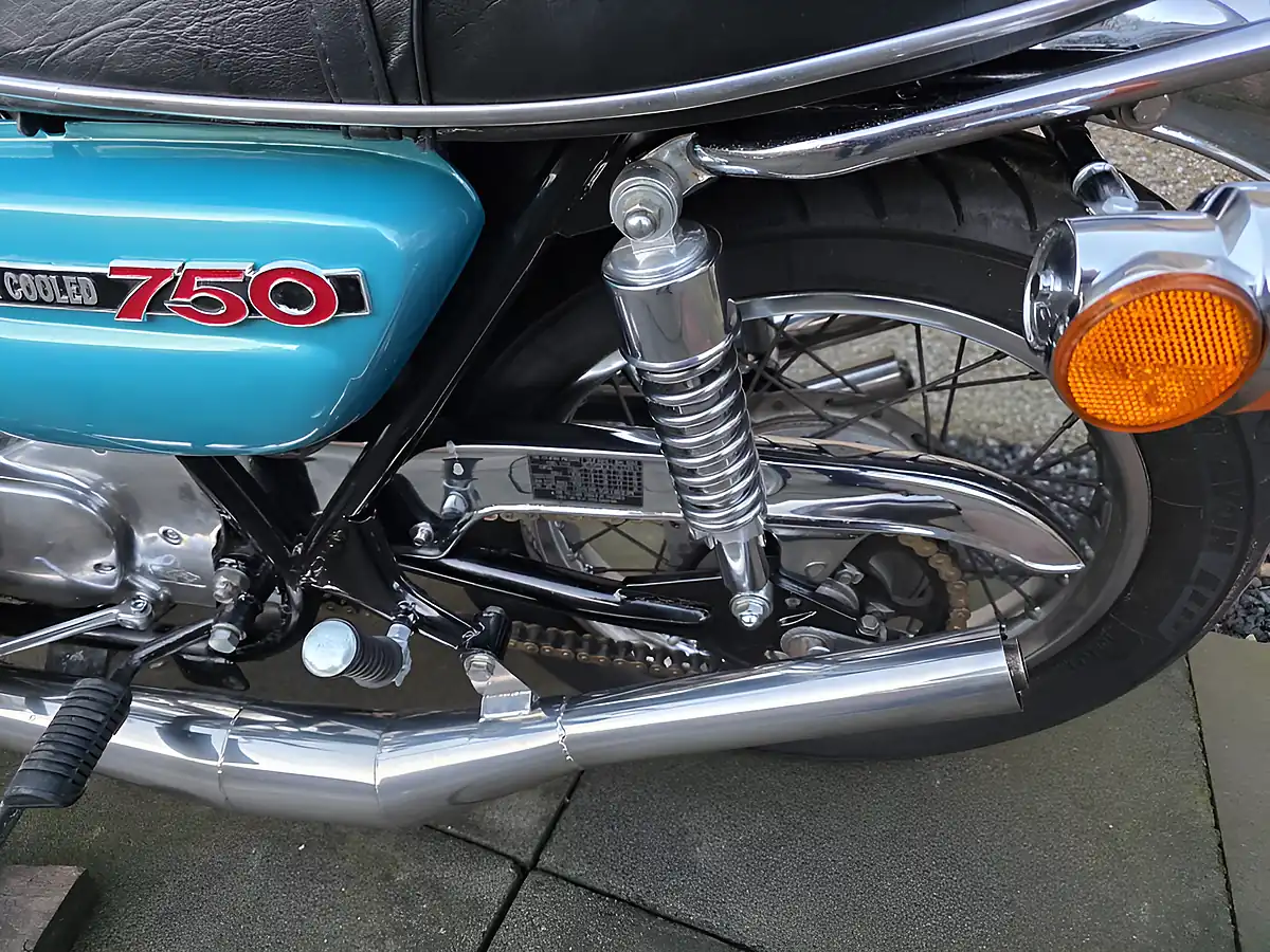 Used 1972 Suzuki GT750 - Interior and Exterior details 13