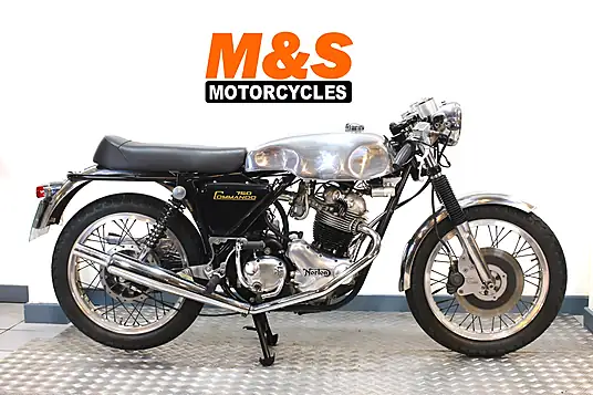 1973 Norton Commando 750