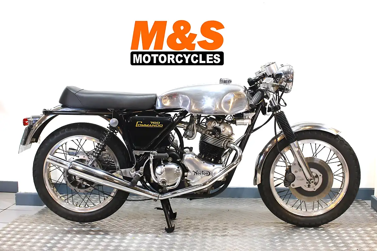 Used 1973 Norton Commando 750 Silver - Front View