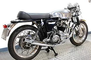 Used 1973 Norton Commando 750 Silver - Interior and Exterior details 3