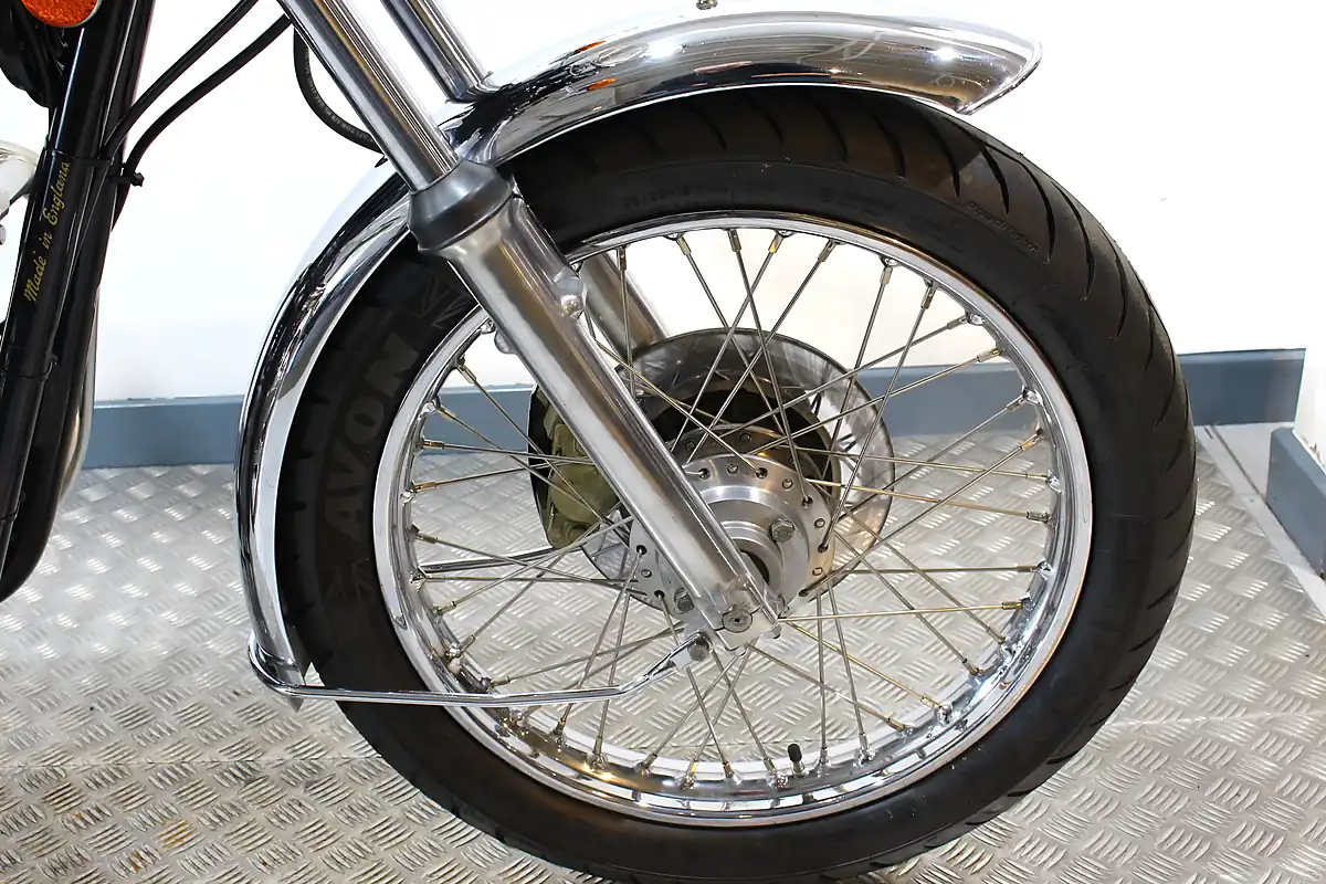 Used 1973 Triumph Bonneville T140V Export Model Blue - Interior and Exterior details 5