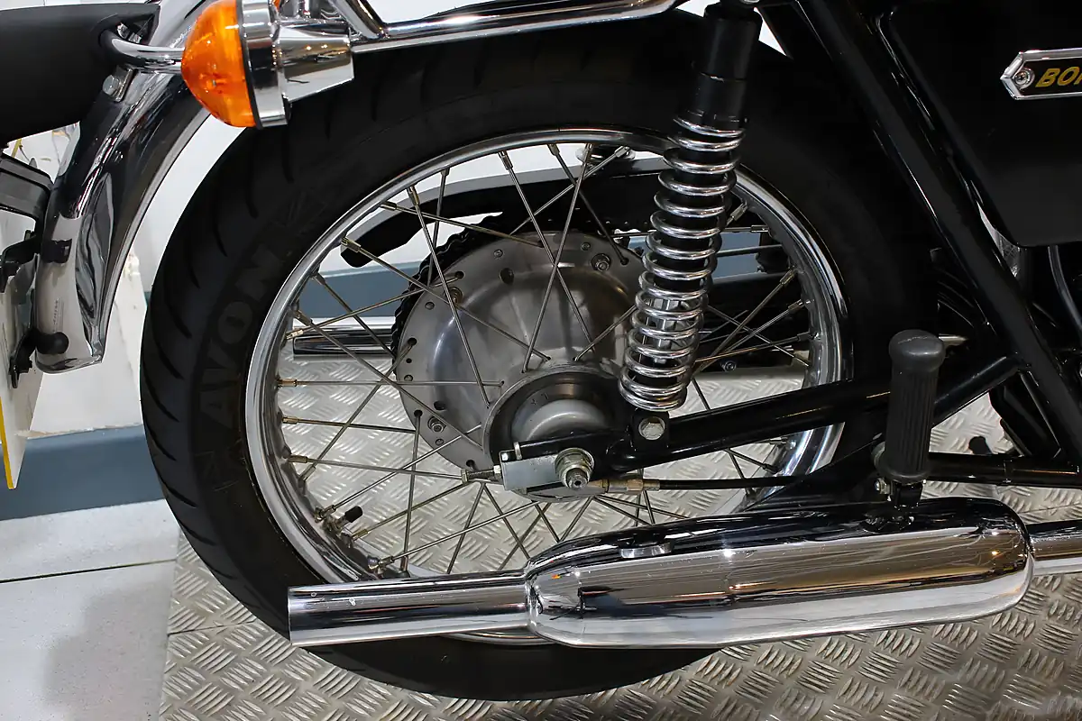 Used 1973 Triumph Bonneville T140V Export Model Blue - Interior and Exterior details 7