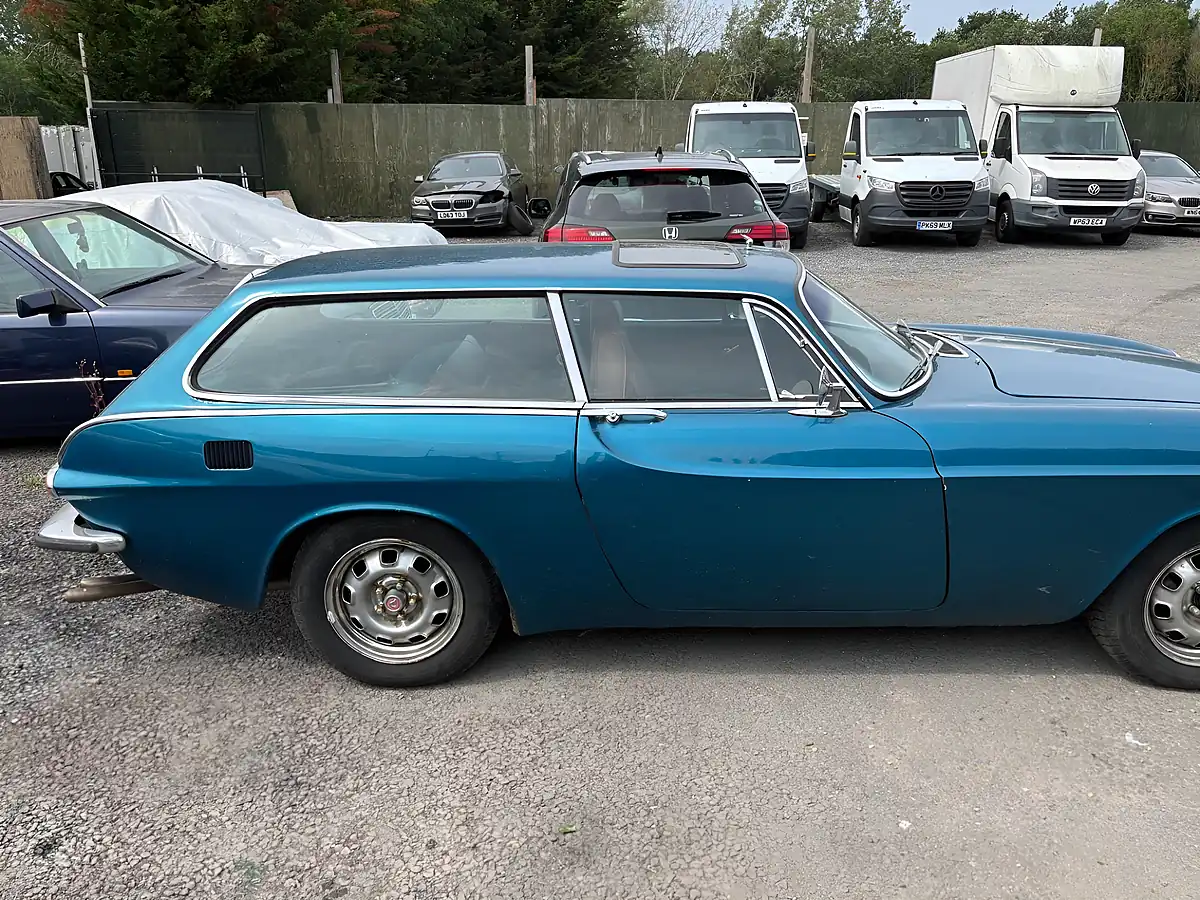 Used 1973 Volvo P1800 Es Estate Blue - Interior and Exterior details 5