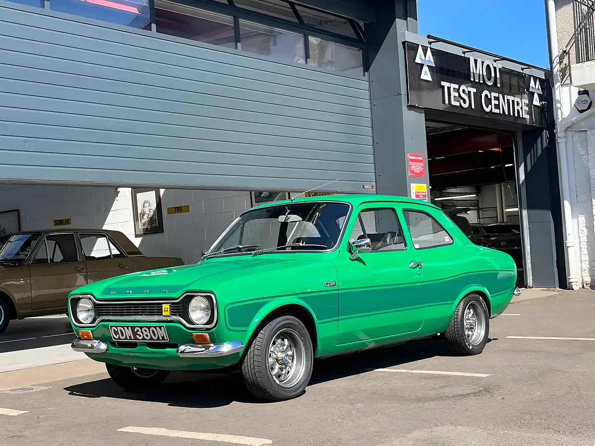 Used 1974 Ford Escort RS2000 Modena Green - Interior and Exterior details 14