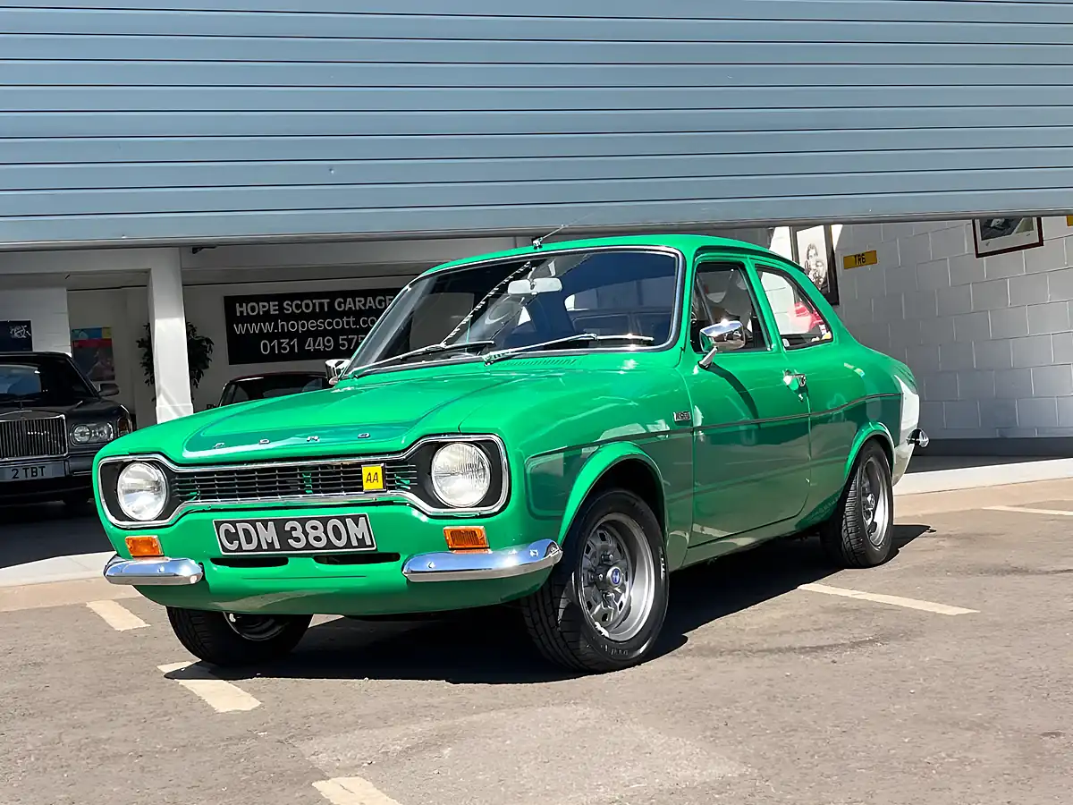 Used 1974 Ford Escort RS2000 Modena Green - Interior and Exterior details 19