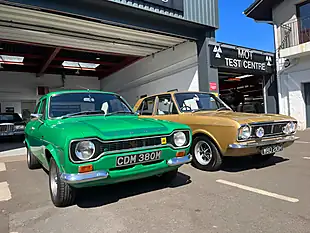 Used 1974 Ford Escort RS2000 Modena Green - Interior and Exterior details 5