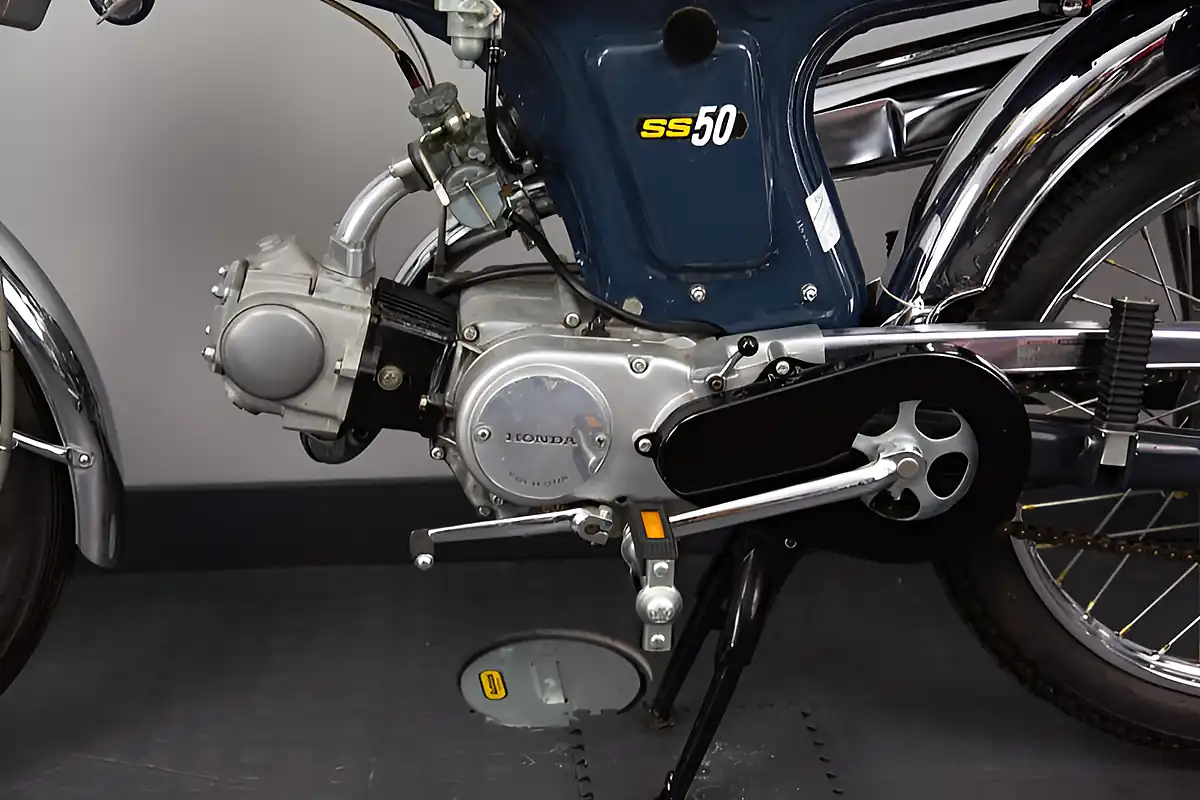 Used 1974 Honda SS50 Gold - Interior and Exterior details 3