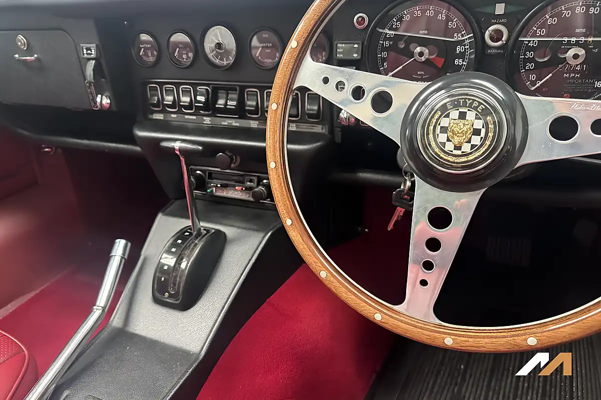 Used 1974 Jaguar E-Type White - Interior and Exterior details 12