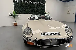 Used 1974 Jaguar E-Type White - Interior and Exterior details 5
