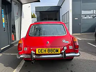 Used 1974 MG Mgb GT Coupe Tartan Red - Interior and Exterior details 11