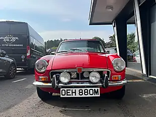 Used 1974 MG Mgb GT Coupe Tartan Red - Interior and Exterior details 7